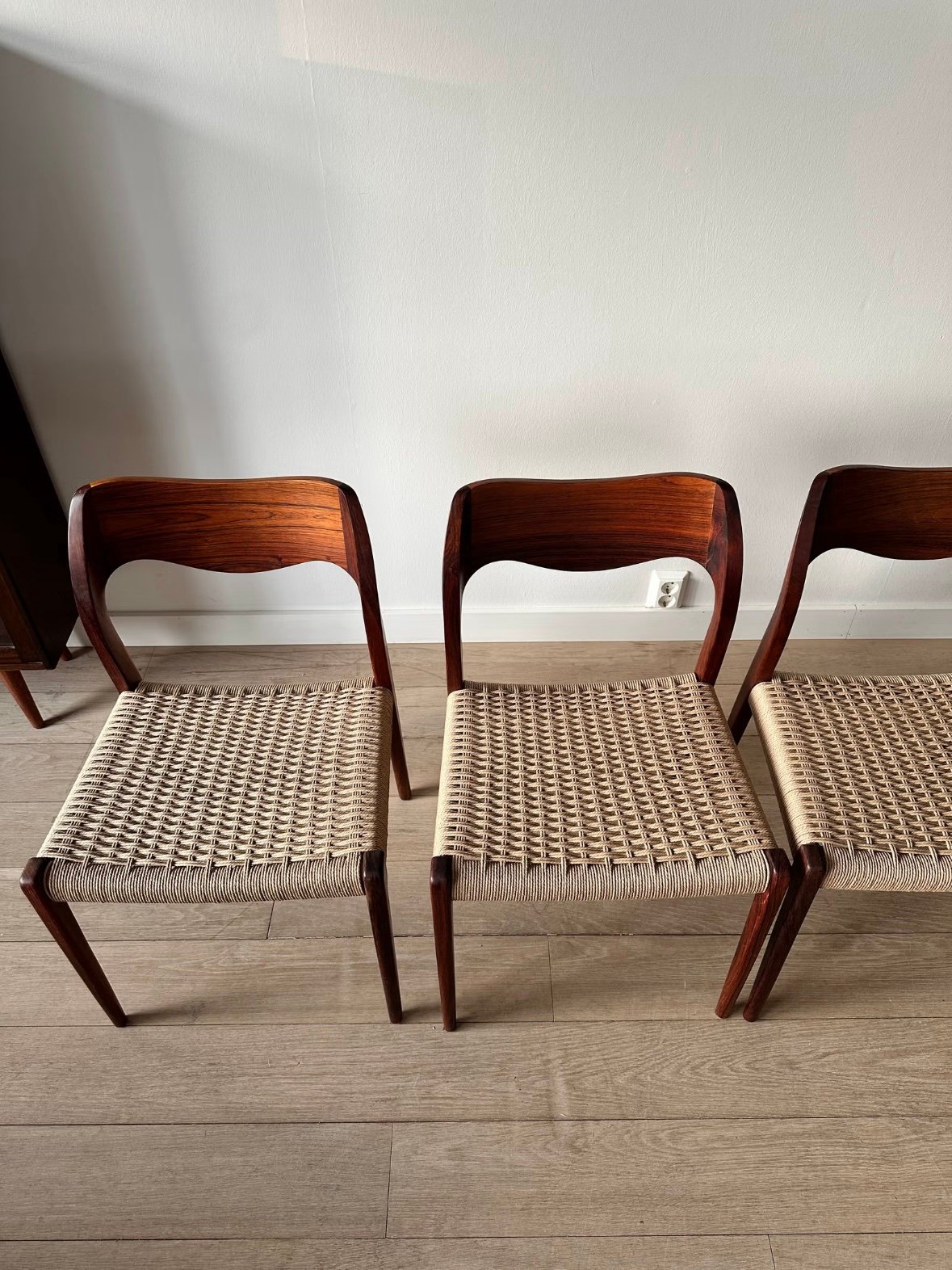 Niels Otto Møller Model 71 Rosewood Papercorded - Image 3