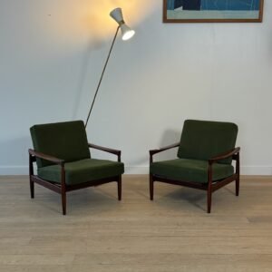 Erik Wørtz ”Kolding” Teak Lounge Chair