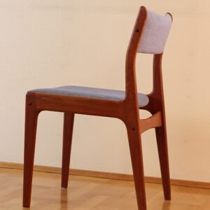 Johannes Andersen by Uldum Møbelfabrik Dining Chair