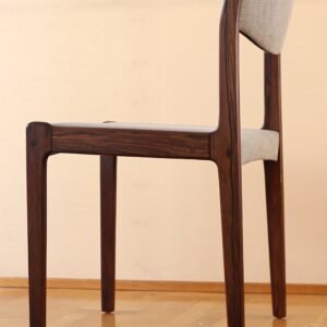 Johannes Andersen by Uldum Møbelfabrik Chair