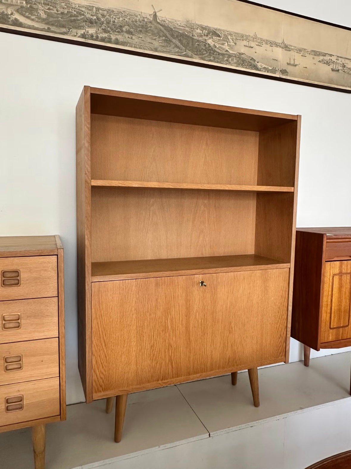 Aage Hundevad 1950’s cabinet