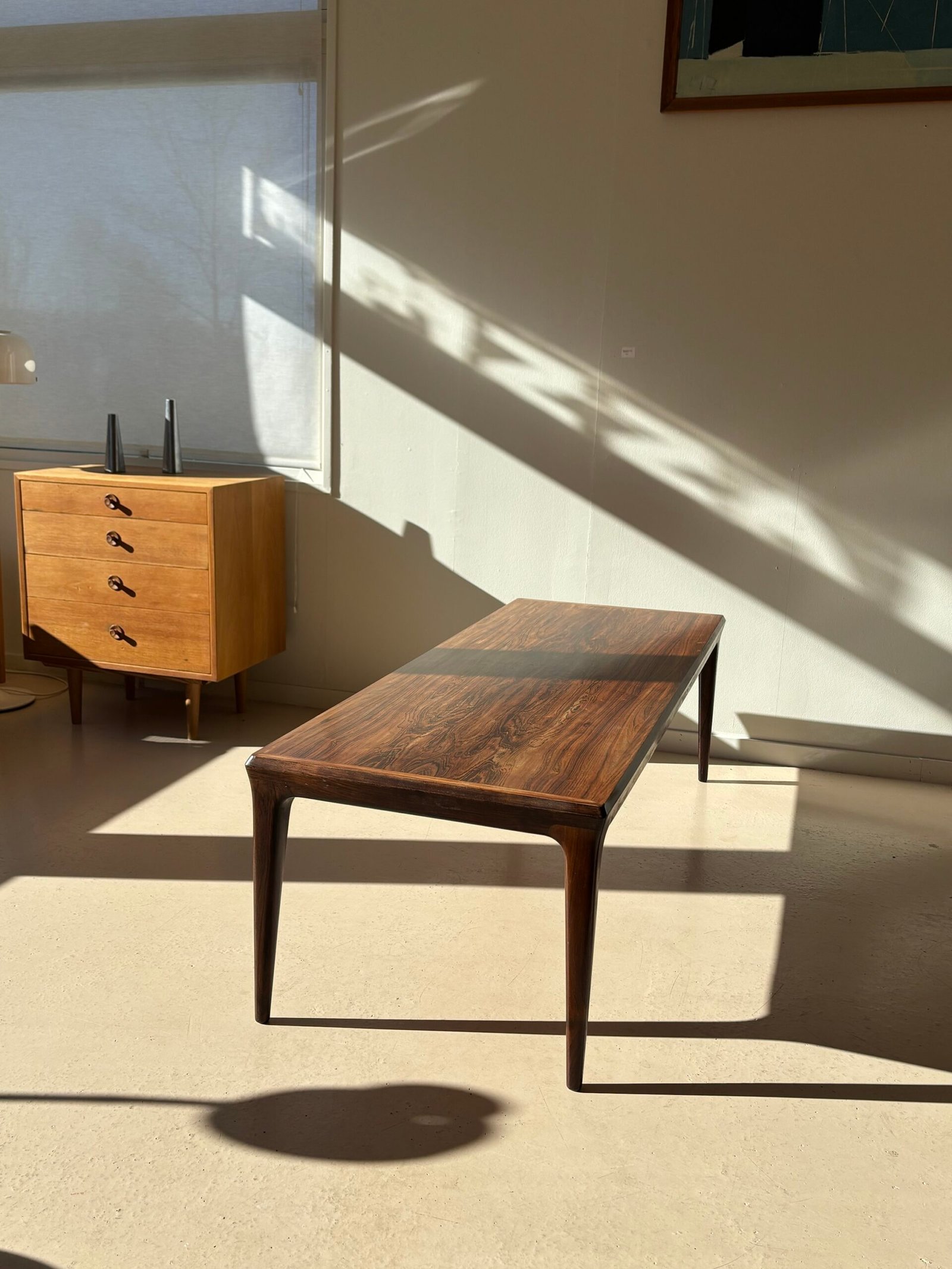 Johannes Andersen by Silkeborg Møbelfabrik ’Jacarandá’ Sofa Table