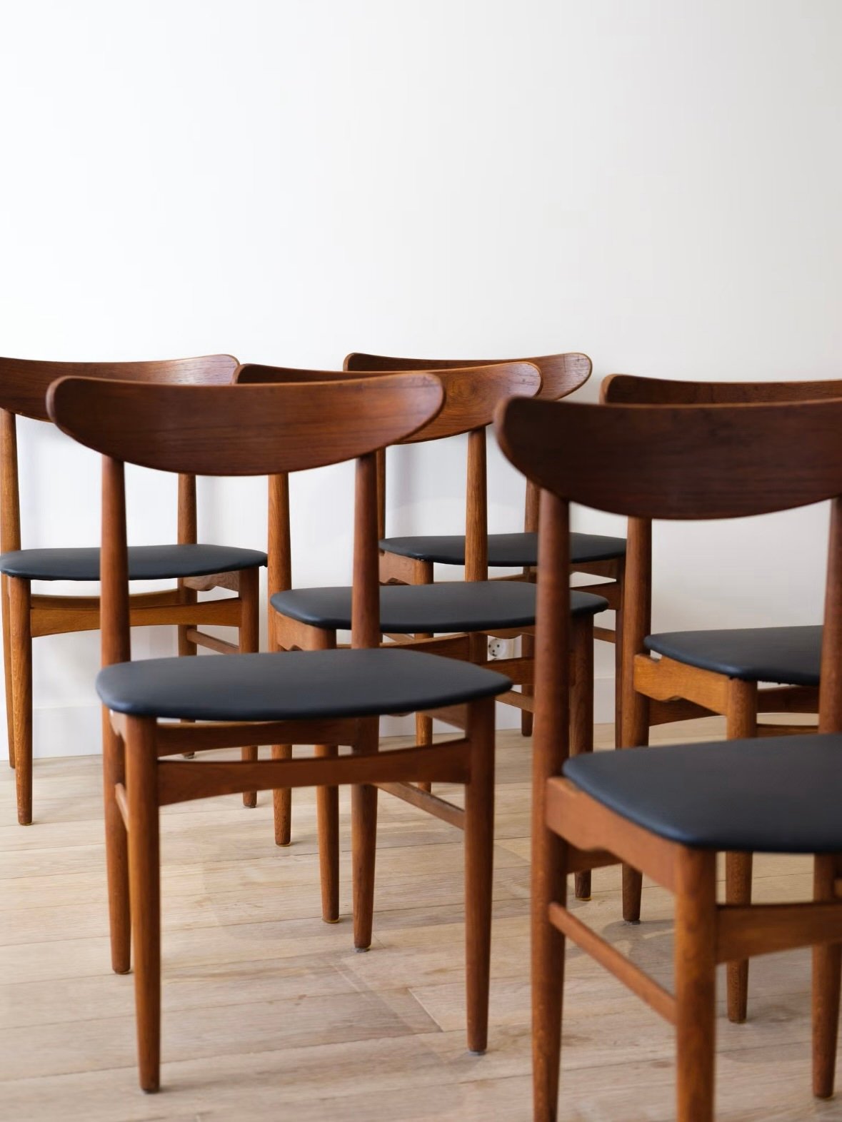 E.W Bach Dining Chair (set of 6) - Image 7