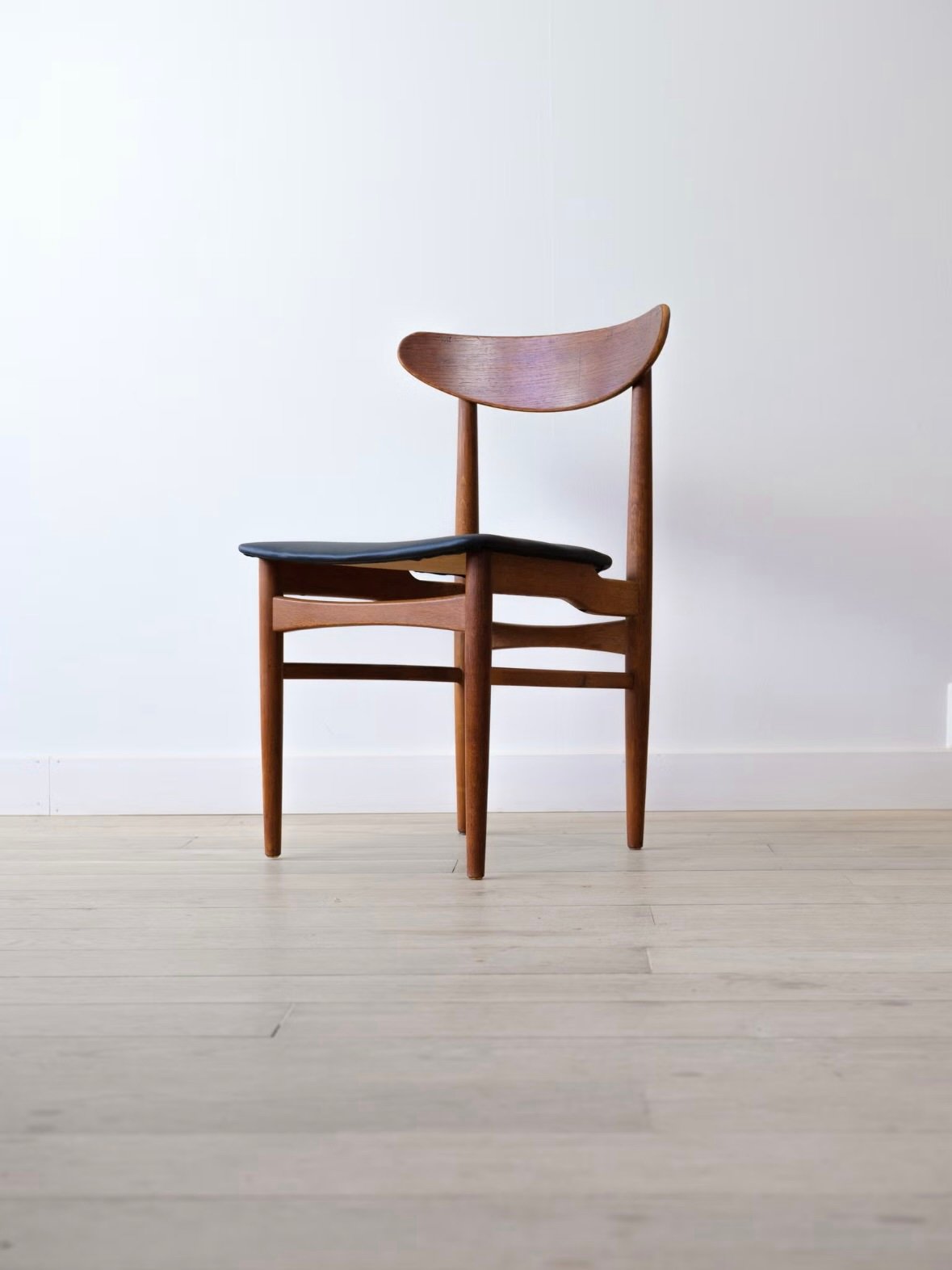 E.W Bach Dining Chair (set of 6) - Image 6