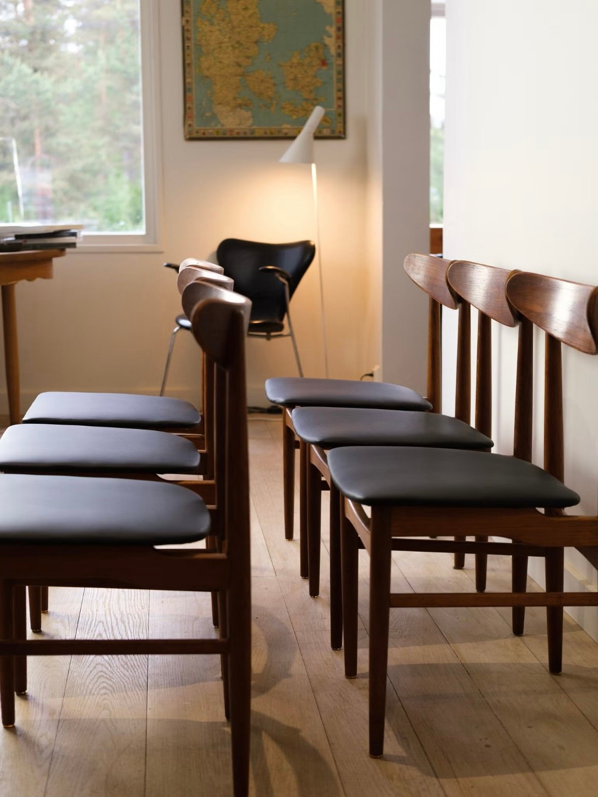 E.W Bach Dining Chair (set of 6) - Image 9