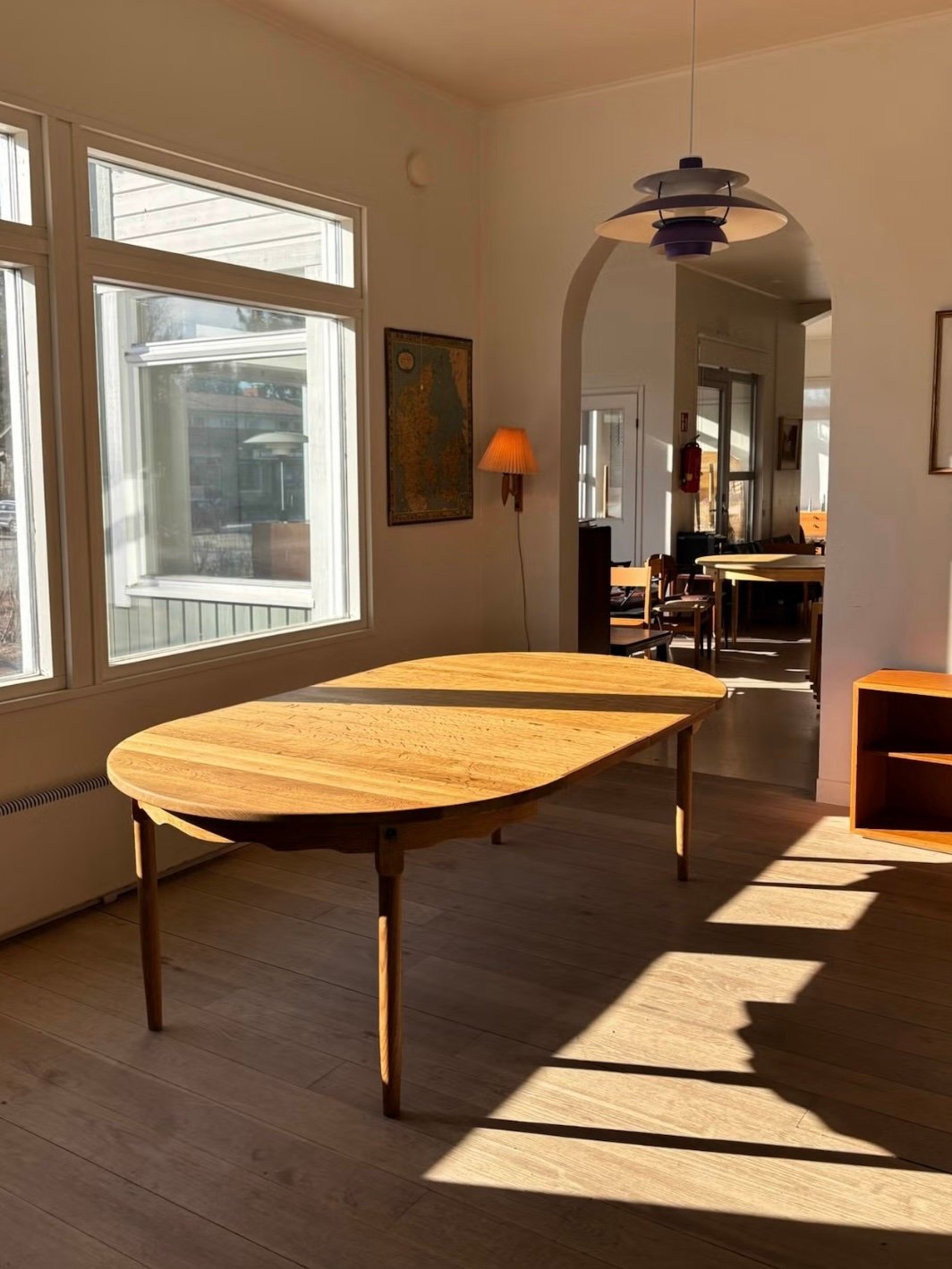 Danish 1960’s Round Oak Table