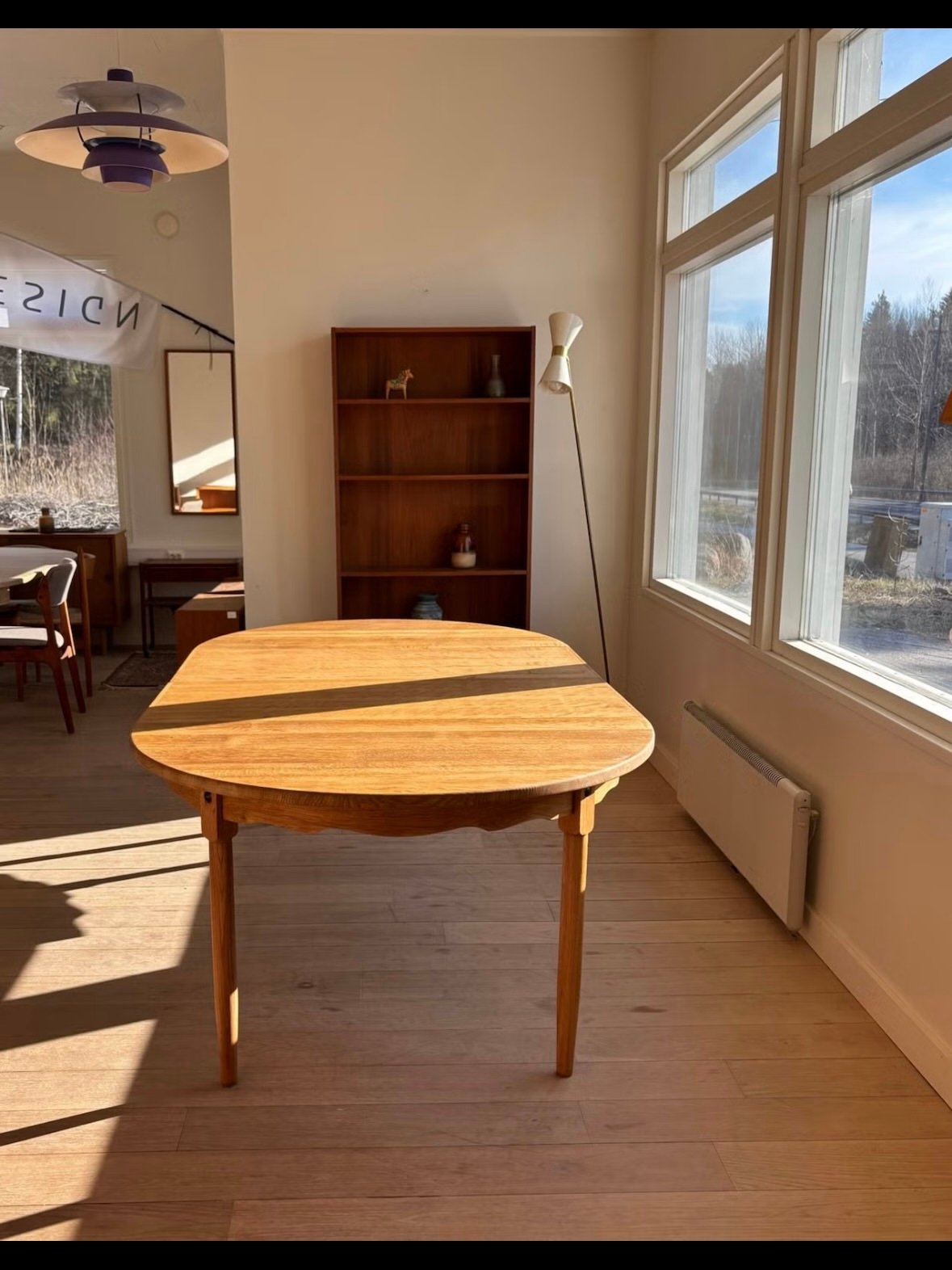 Danish 1960’s Round Oak Table - Image 3