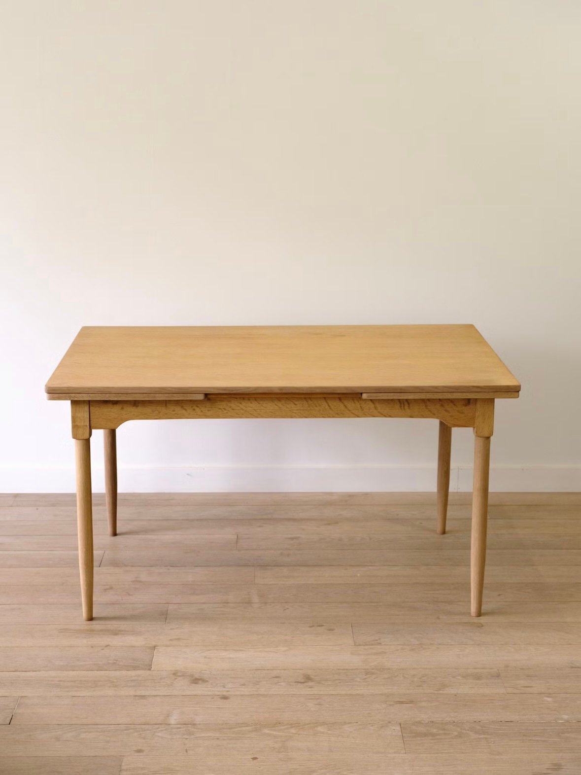 Danish Leaf Oak Dining Table - Image 3