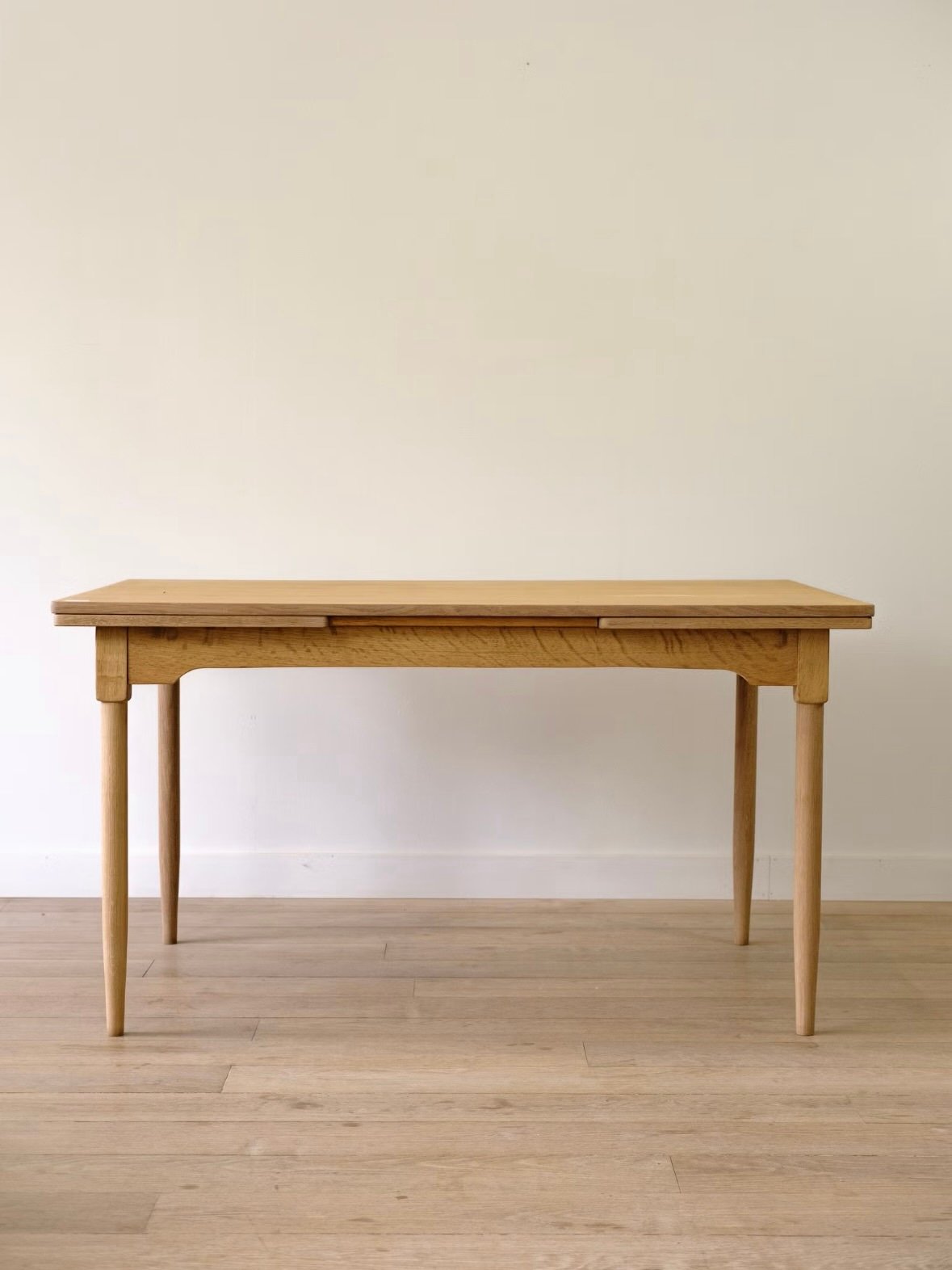 Danish Leaf Oak Dining Table - Image 8